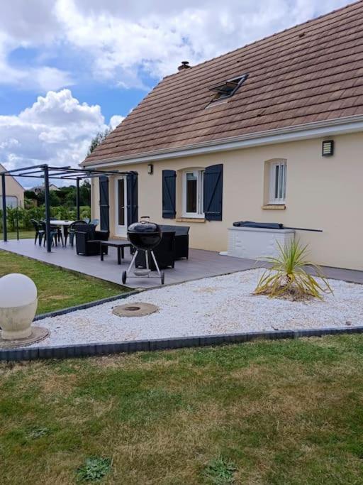 Villa Familiale Avec Spa Et Sauna Saint-Antonin-de-Sommaire المظهر الخارجي الصورة
